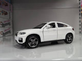 BMW X6 beli metalni autić - BMW X6 beli metalni autić