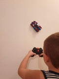 Auto igračka koja ide po zidu / spiderman auto - Auto igračka koja ide po zidu / spiderman auto