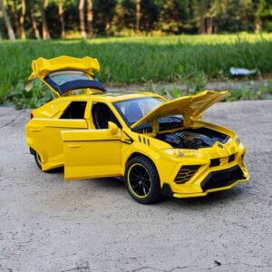 Lamborghini Urus 1/32