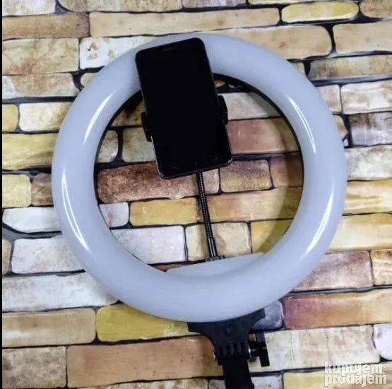 Led lampa u obliku prstena - Slika 3