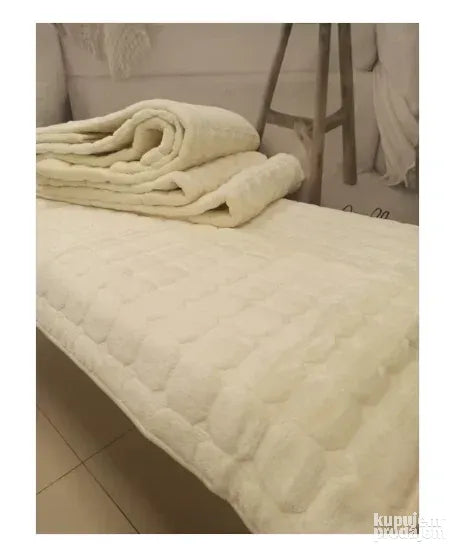 Prekrivač Mega Trodelna Cream - Slika 2