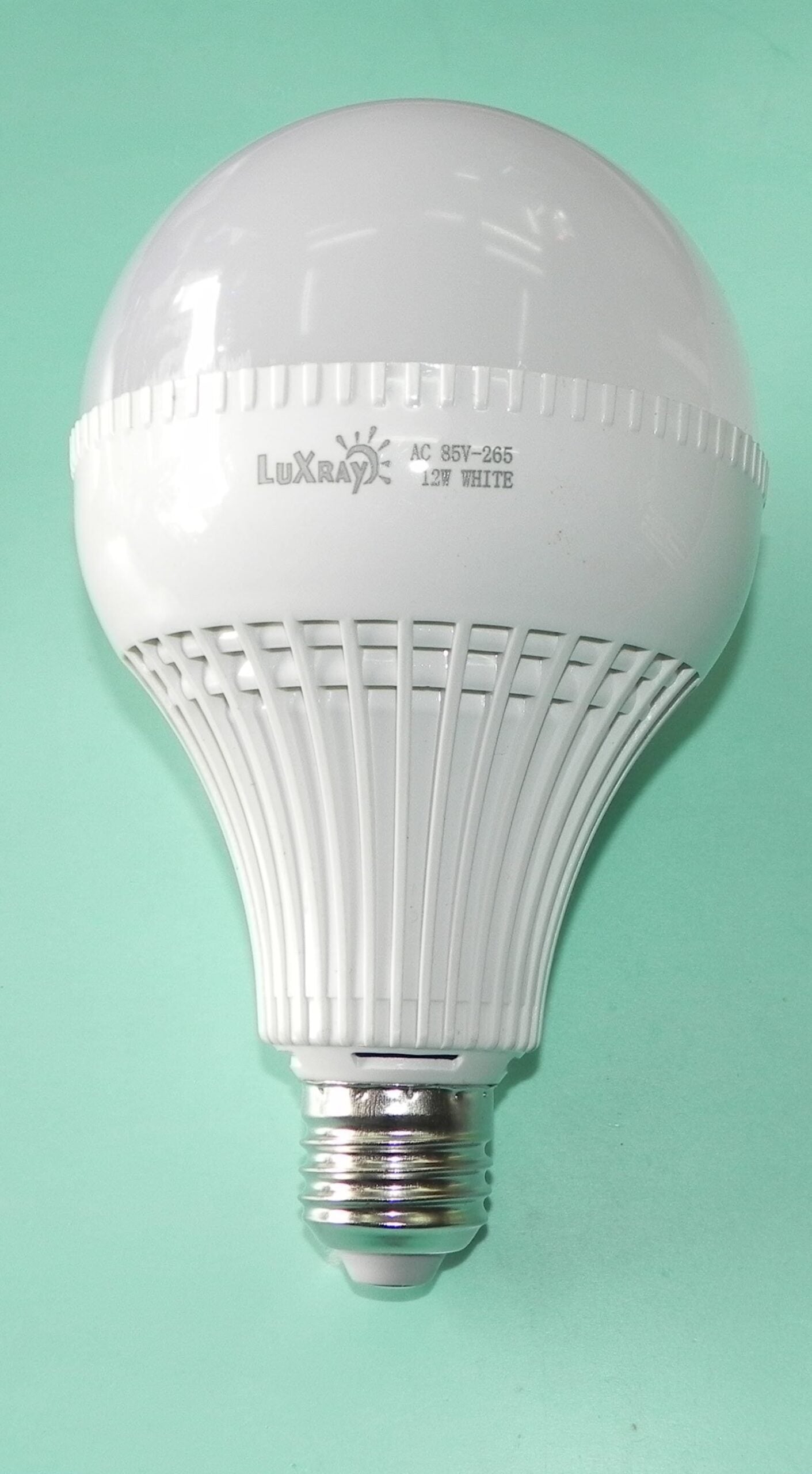 LED bela sijalica 12W - E27