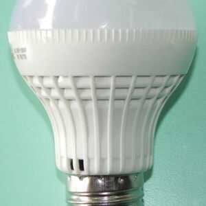 25199895_55e58ef044b311-24978341led-sijalica-7w-1-scaled LED bela sijalica 7W - E27