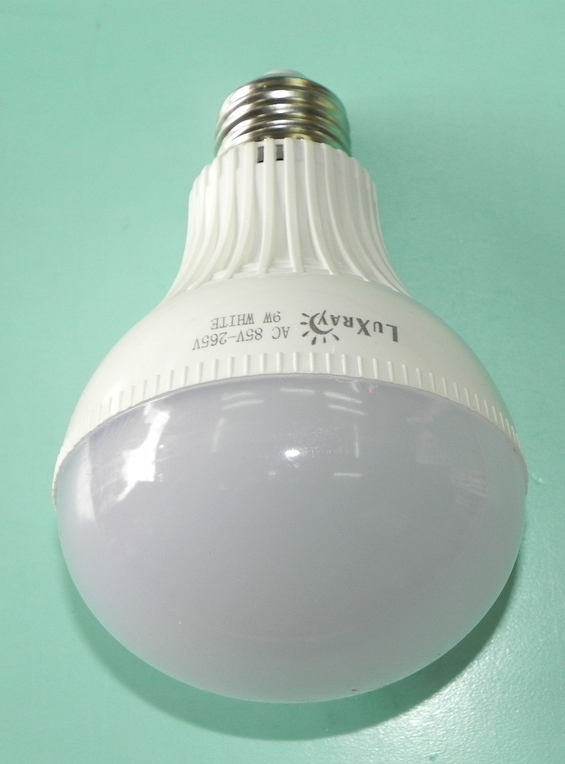 LED bela sijalica 9W - E27 - Slika 2
