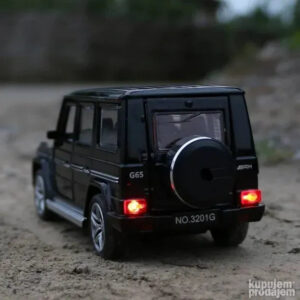 Metalni G65 Mercedes Benz Muzcki Autic 1/32