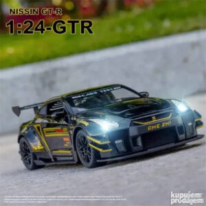 Nissan Skyline GT-R  R 35 1/24 Razmera