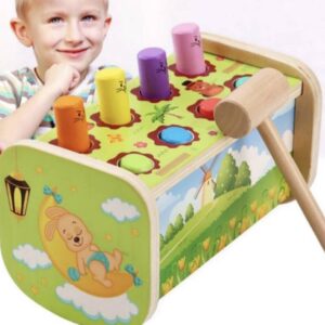 Drvena igracka udaraljka