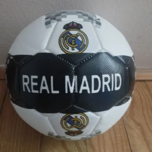 Fudbalska lopta Real Madrid