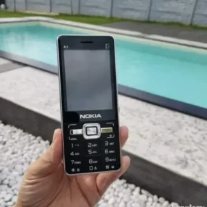 Nokia telefon 3 SIM kartice