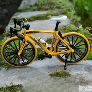 171893848_66f69702d0cf13-36285325cf1cce12-29f1-4.webp Biciklo igracka 1:8